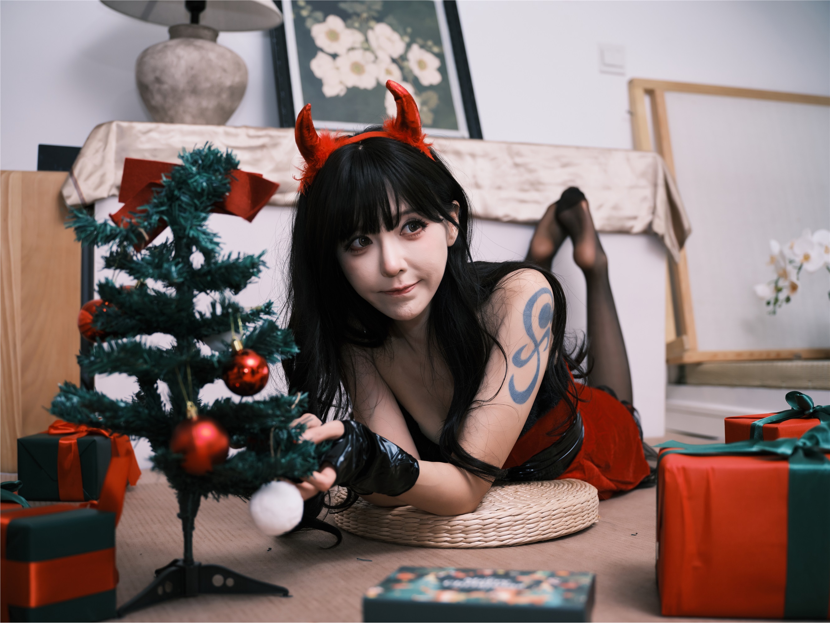 YITUYU艺图语 2025.01.12 小恶魔大闹圣诞 夏树友人帐